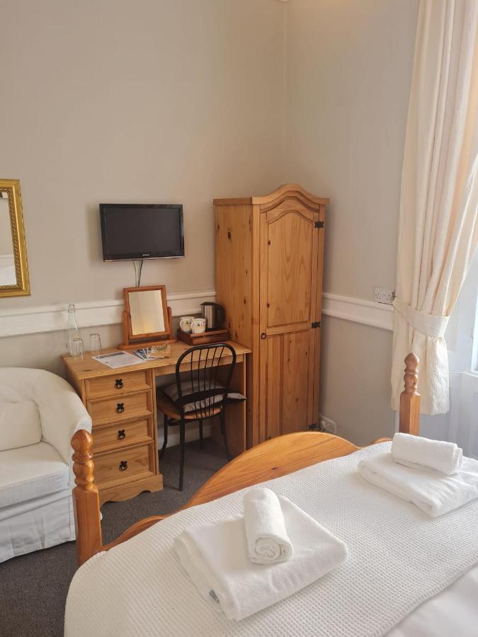 Heathcliff House B&B Exclusively For Adults Free Large Carpark Torquay Exterior foto