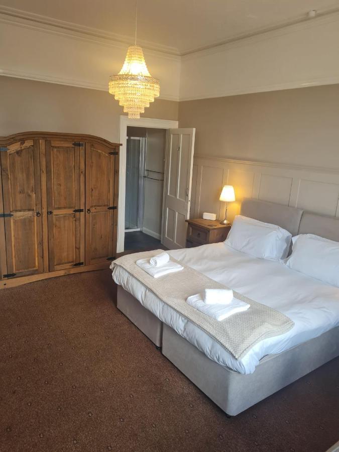 Heathcliff House B&B Exclusively For Adults Free Large Carpark Torquay Exterior foto