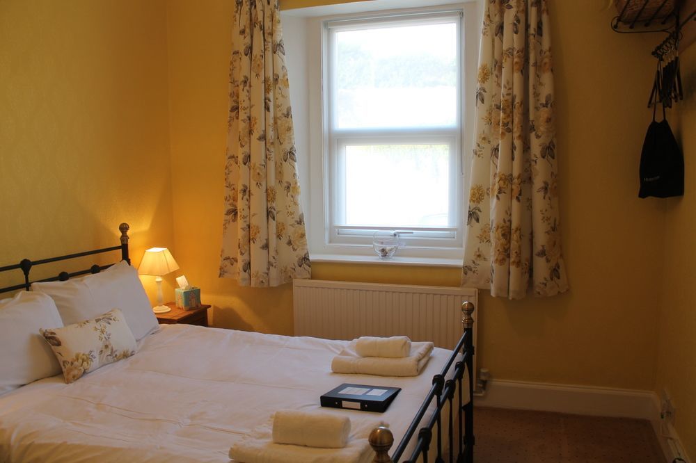 Heathcliff House B&B Exclusively For Adults Free Large Carpark Torquay Exterior foto